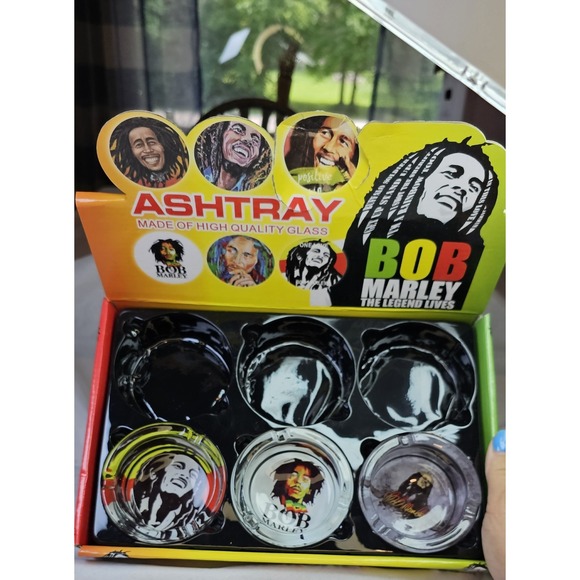 Other - NEW 3.1/4"  1 Thick Round Glass‎ Cigarette Ashtray 3 Bob Marley Design To Choose